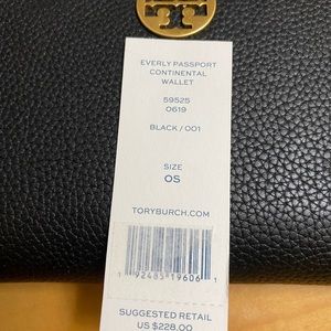 Tory Burch black wrist wallet